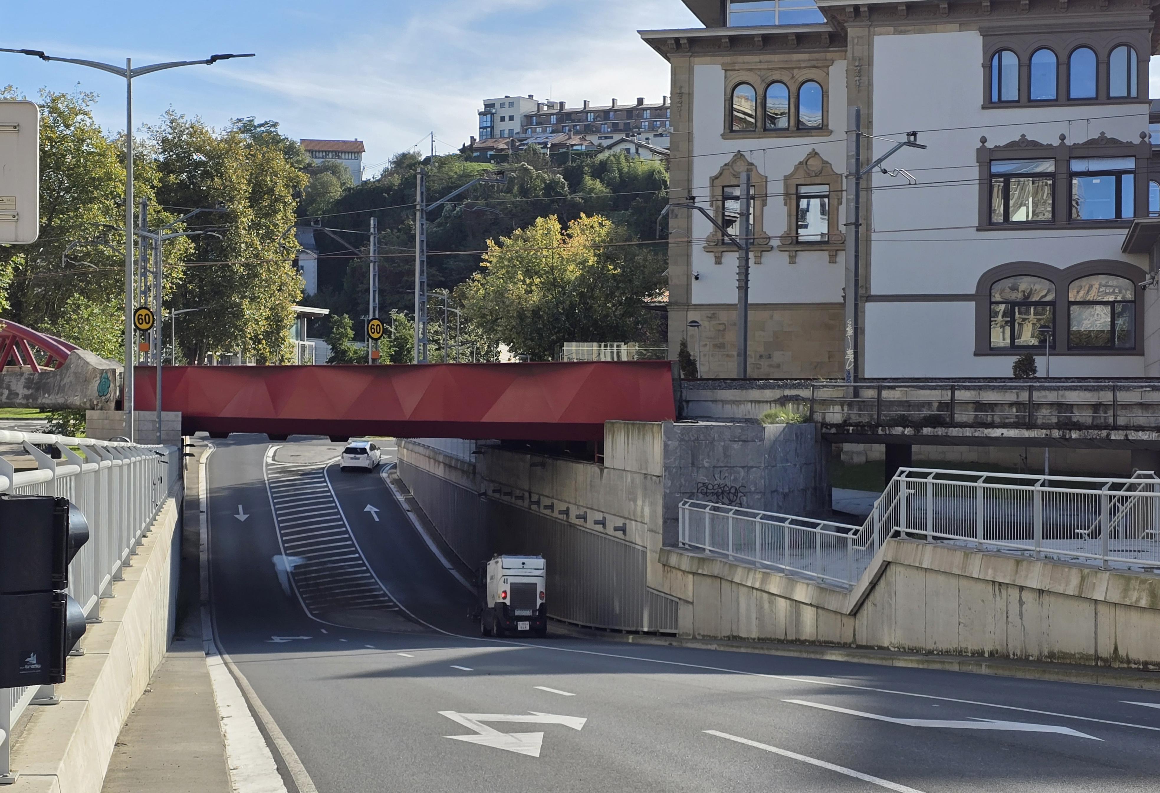 20251007_104324 fly_10742.jpg